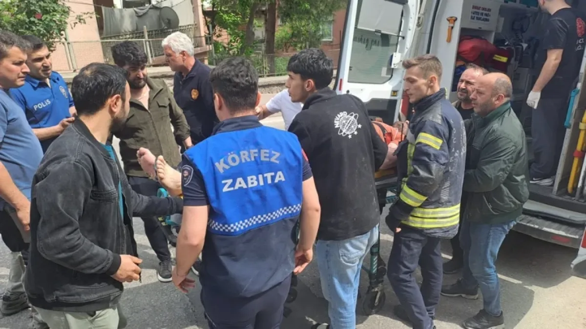 SON DAKİKA: Kocaeli’de İnşaatta Korku Dolu Anlar! Yüksek Gerilim Hattına Kapılan İşçi Yaralandı