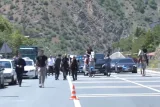 Özgür Özel ara seçim mesajı için sahaya indi: Bölgeden güçlü destek aldı