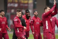 Galatasaray kamp kadrosunu açıkladı: Victor Osimhen sakatlığa rağmen listede