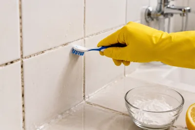 Banyo derzlerini saniyeler içinde temizleyen pratik yöntem gündem oldu