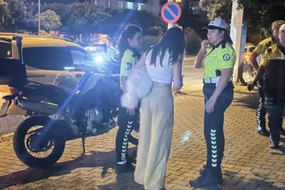 Adana'da alkollü sürücü polise çarpıp kaçtı: 557 bin lira ceza kesildi