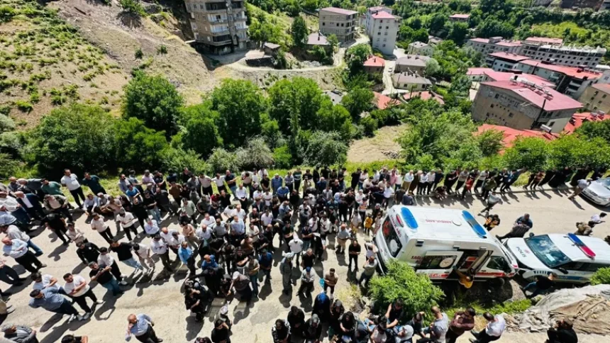 Hakkari'de aile katliamı: Uzman çavuş 4 kişiyi öldürdü, intihar girişiminde bulundu